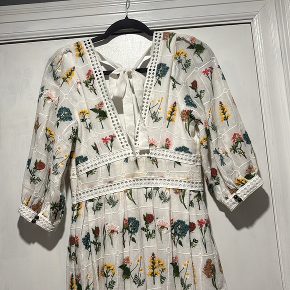 New ANTHROPOLOGIE Carla embroidered dress - Picture 10 of 10